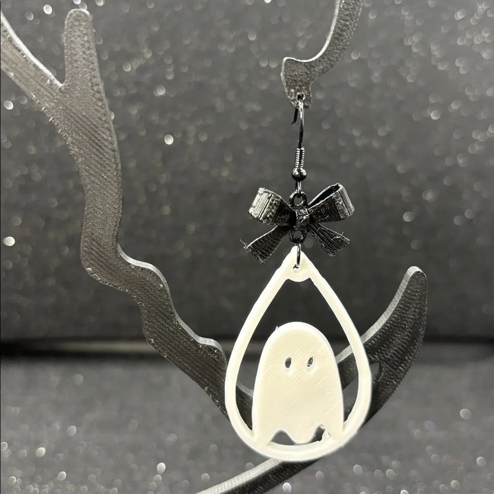 Ghost Earrings with Bow – Cute Spooky Halloween Jewelry